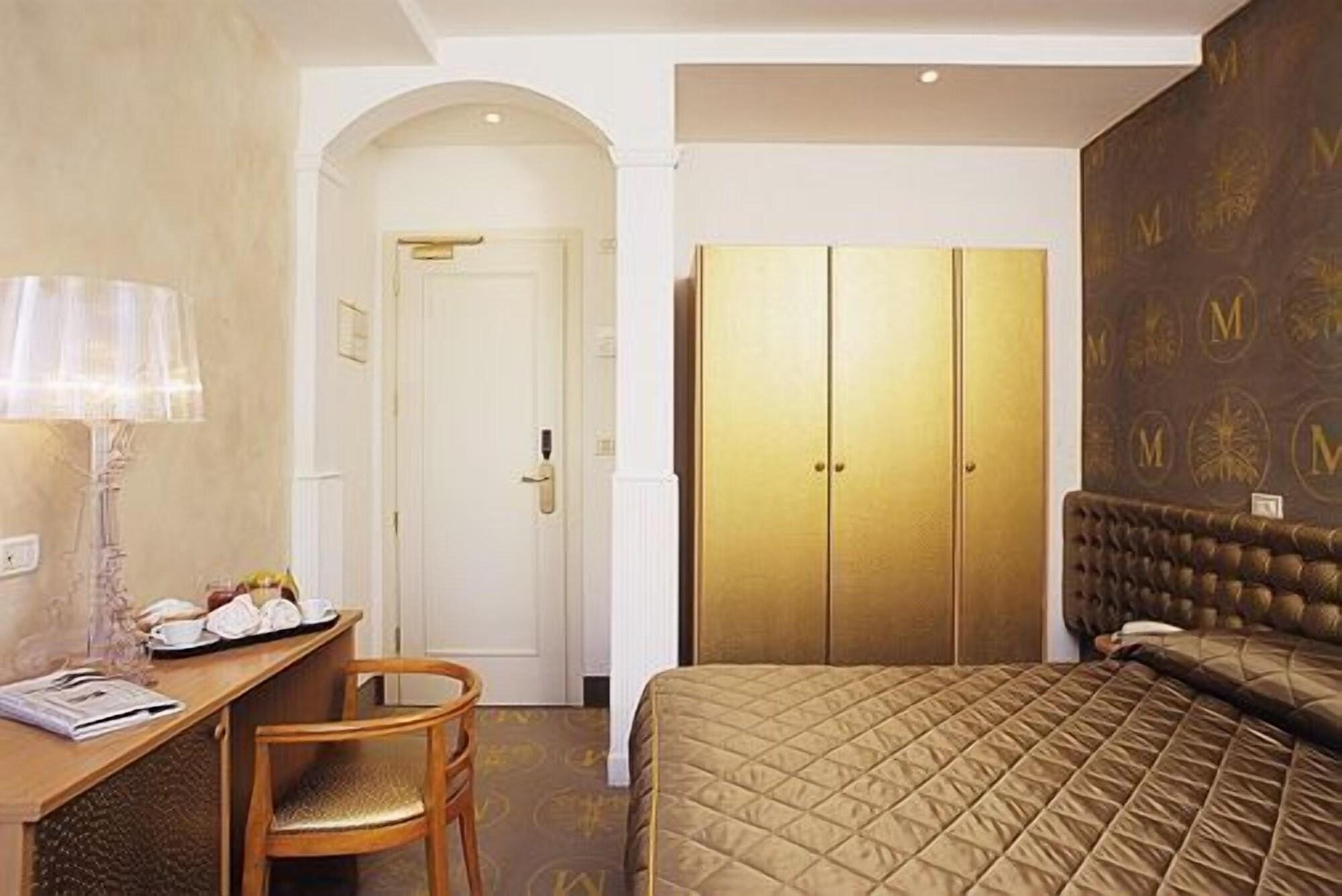 M Glamour Hotel Gabicce Mare Luaran gambar