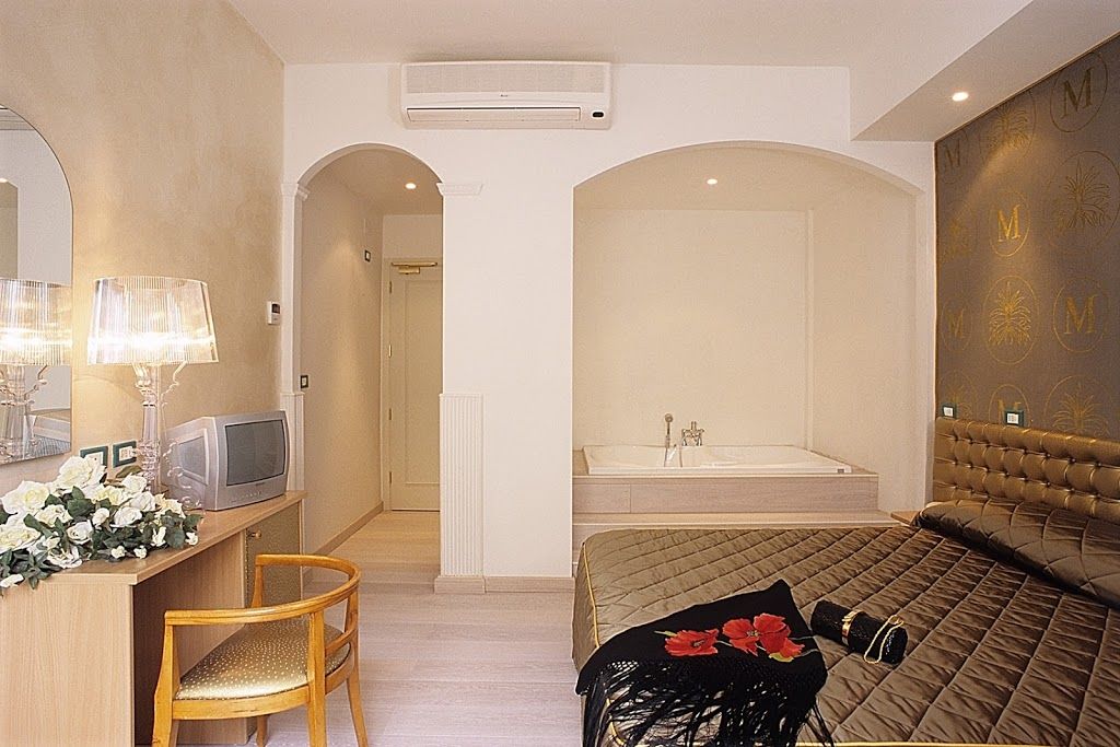 M Glamour Hotel Gabicce Mare Luaran gambar